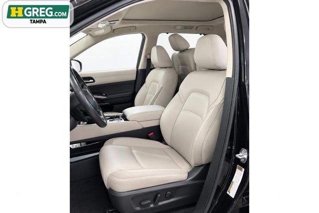 Used 2022 Nissan Pathfinder SL w/ SL Premium Package FWD image 10