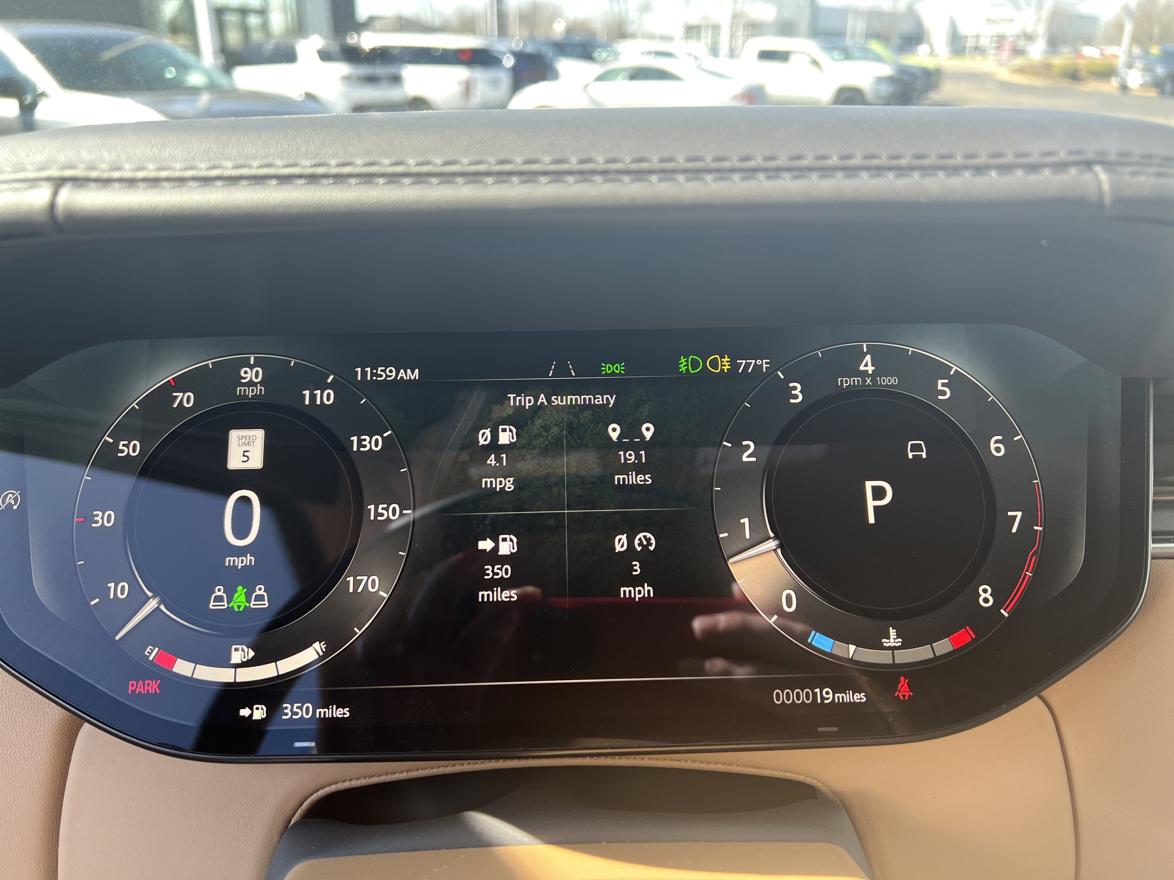 New 2026 Land Rover Range Rover SE image 9