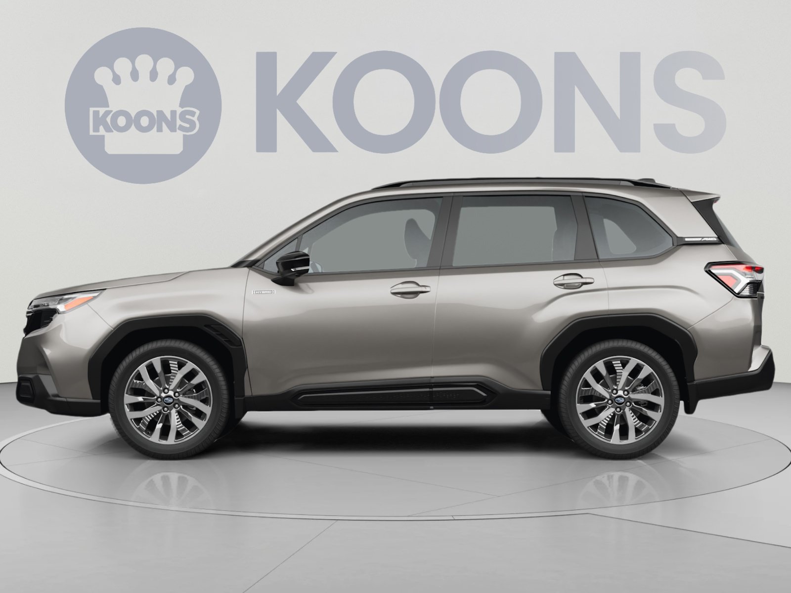 Used 2025 Subaru Forester Touring AWD/4WD image 2