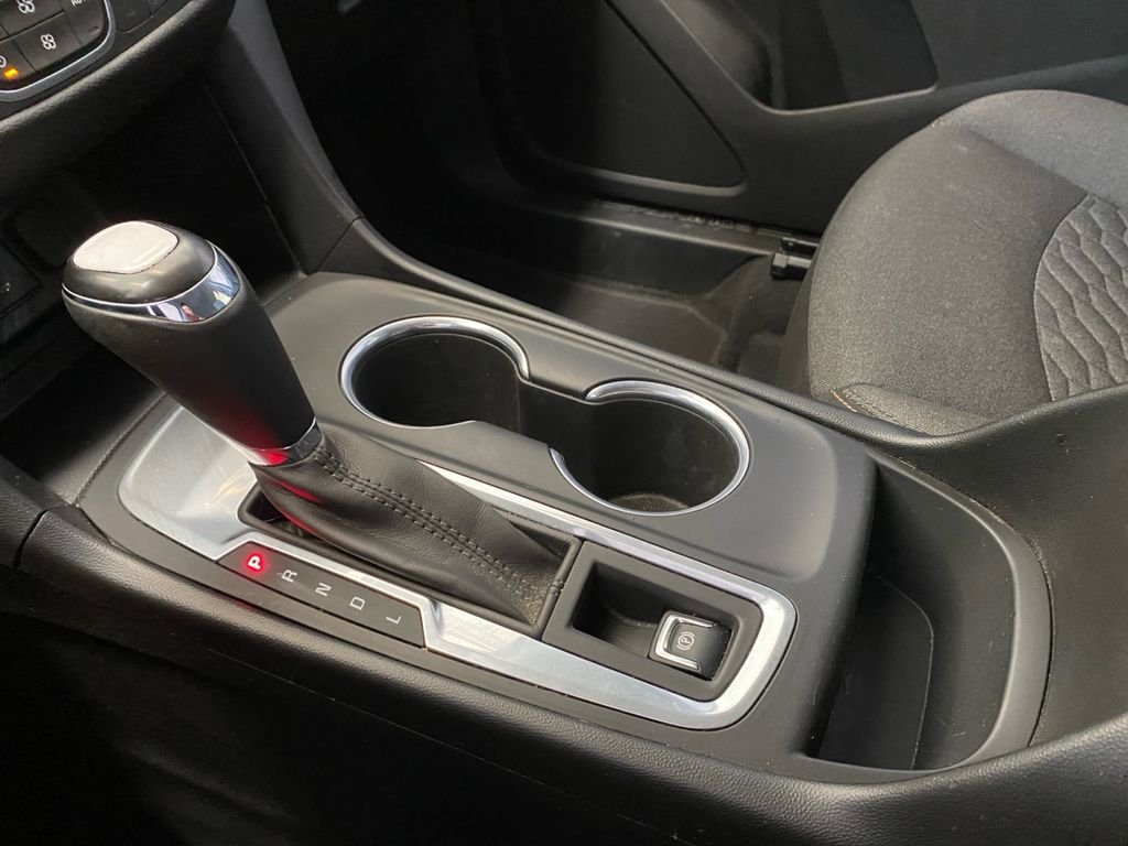 Used 2019 Chevrolet Equinox LT FWD image 23