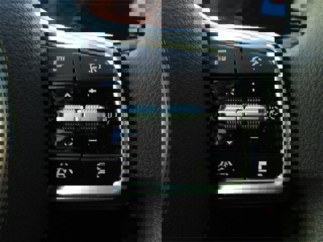 New 2025 Kia Sorento LX image 23