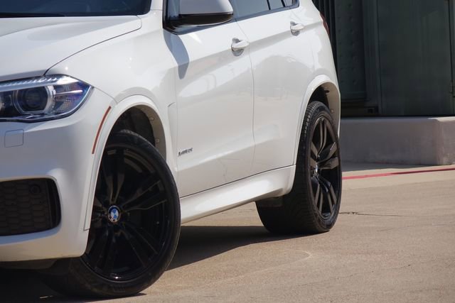 Used 2017 BMW X5 xDrive50i w/ Executive Package AWD/4WD image 12