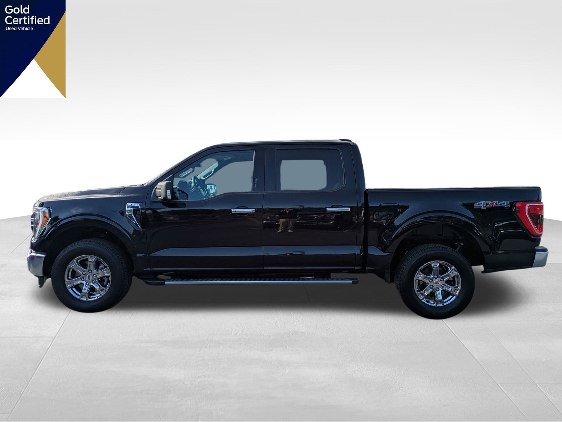 Certified 2023 Ford F150 XLT w/ Equipment Group 302A High image 10
