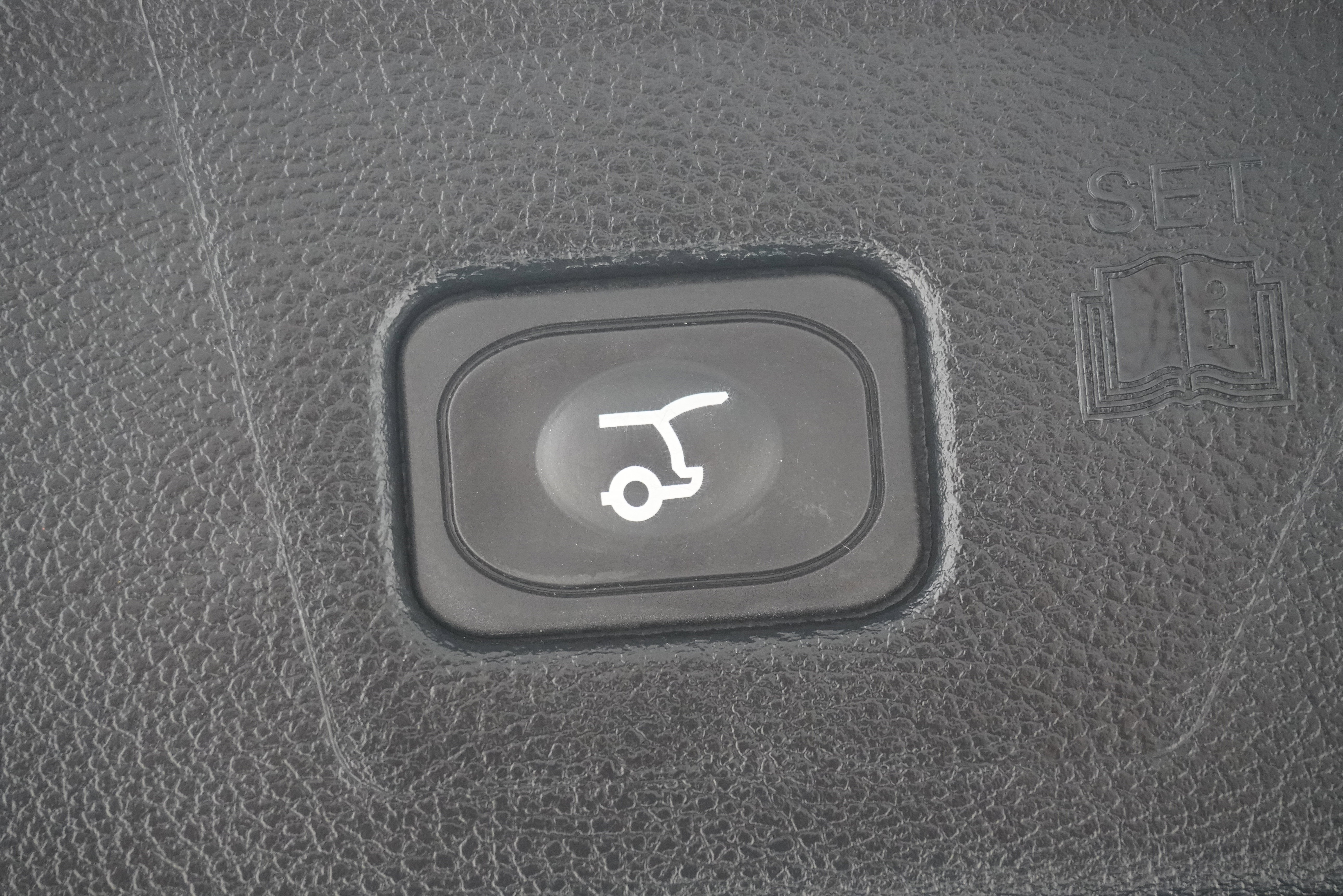 Used 2021 Ford Edge ST w/ Equipment Group 401A image 30