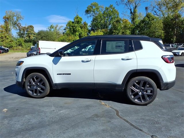 New 2026 Jeep Compass Limited image 6