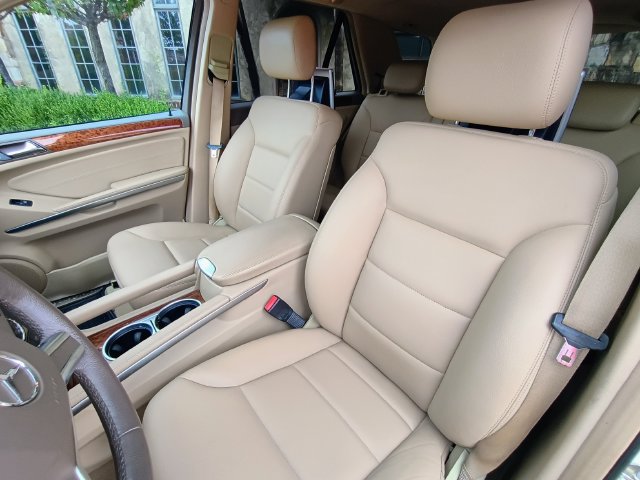 Used 2009 Mercedes-Benz ML 320 BlueTEC 4MATIC image 33