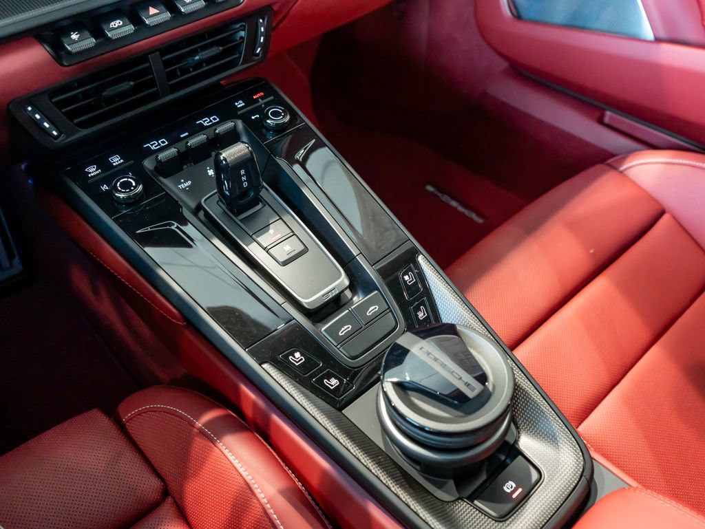 Certified 2026 Porsche 911 Targa 4 GTS AWD/4WD image 22
