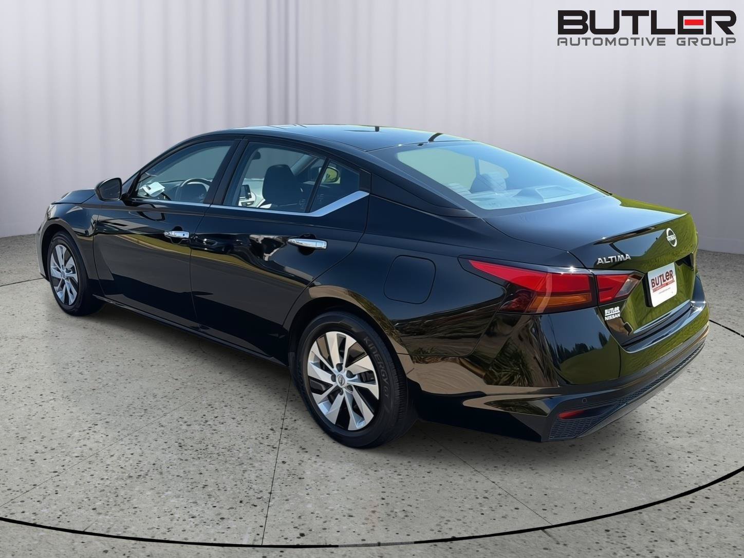 Used 2024 Nissan Altima 2.5 S FWD image 4