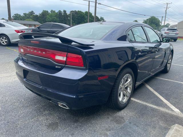 Used 2014 Dodge Charger SXT w/ Sport Appearance Group RWD image 6