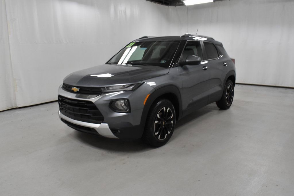 Used 2021 Chevrolet TrailBlazer LT w/ Convenience Package image 2