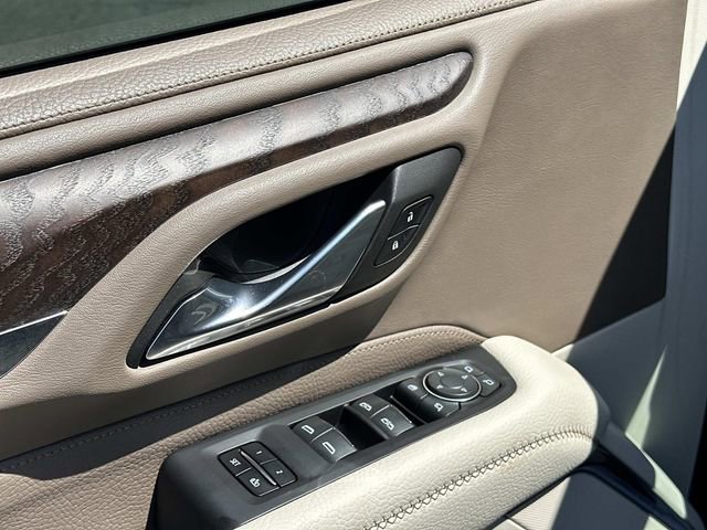 Used 2023 GMC Yukon XL Denali image 23