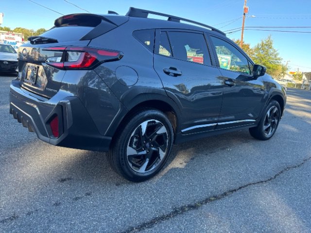 Used 2025 Subaru Crosstrek 2.5i Limited AWD/4WD image 8