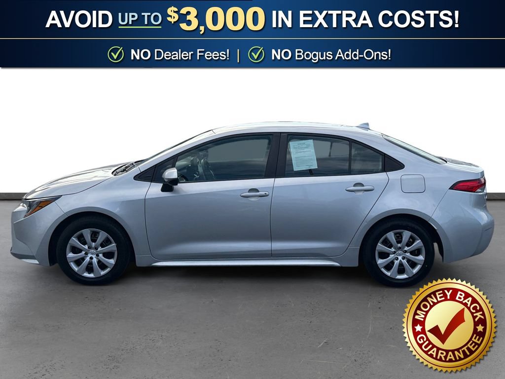 Used 2024 Toyota Corolla LE FWD image 2