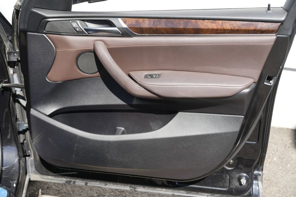 Used 2016 BMW X3 xDrive28i image 33