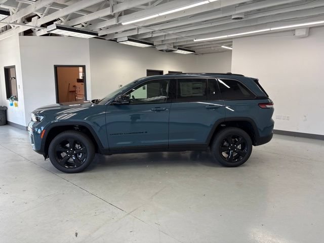 New 2026 Jeep Grand Cherokee Limited AWD/4WD image 4