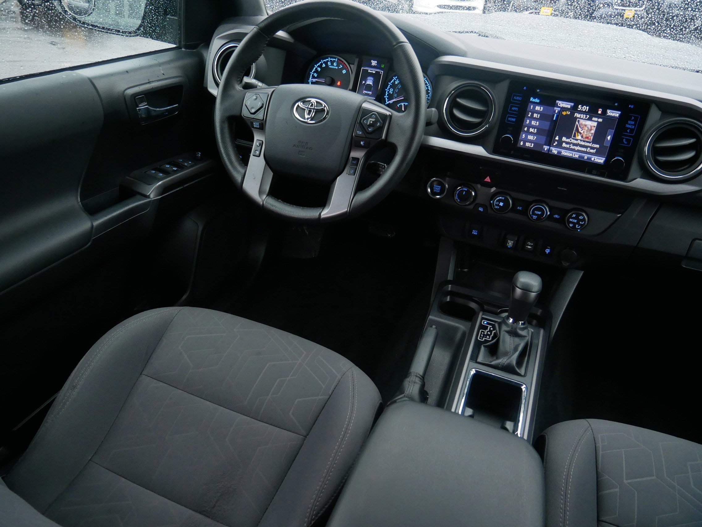 Used 2019 Toyota Tacoma TRD Sport image 9