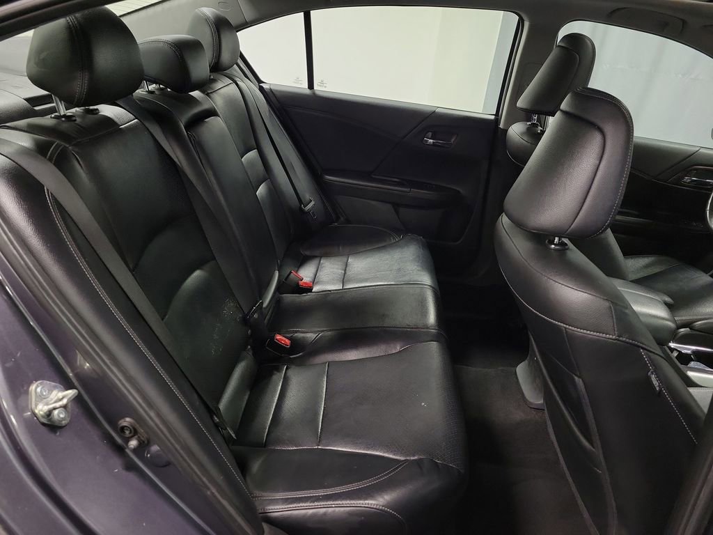 Used 2017 Honda Accord EX-L image 26