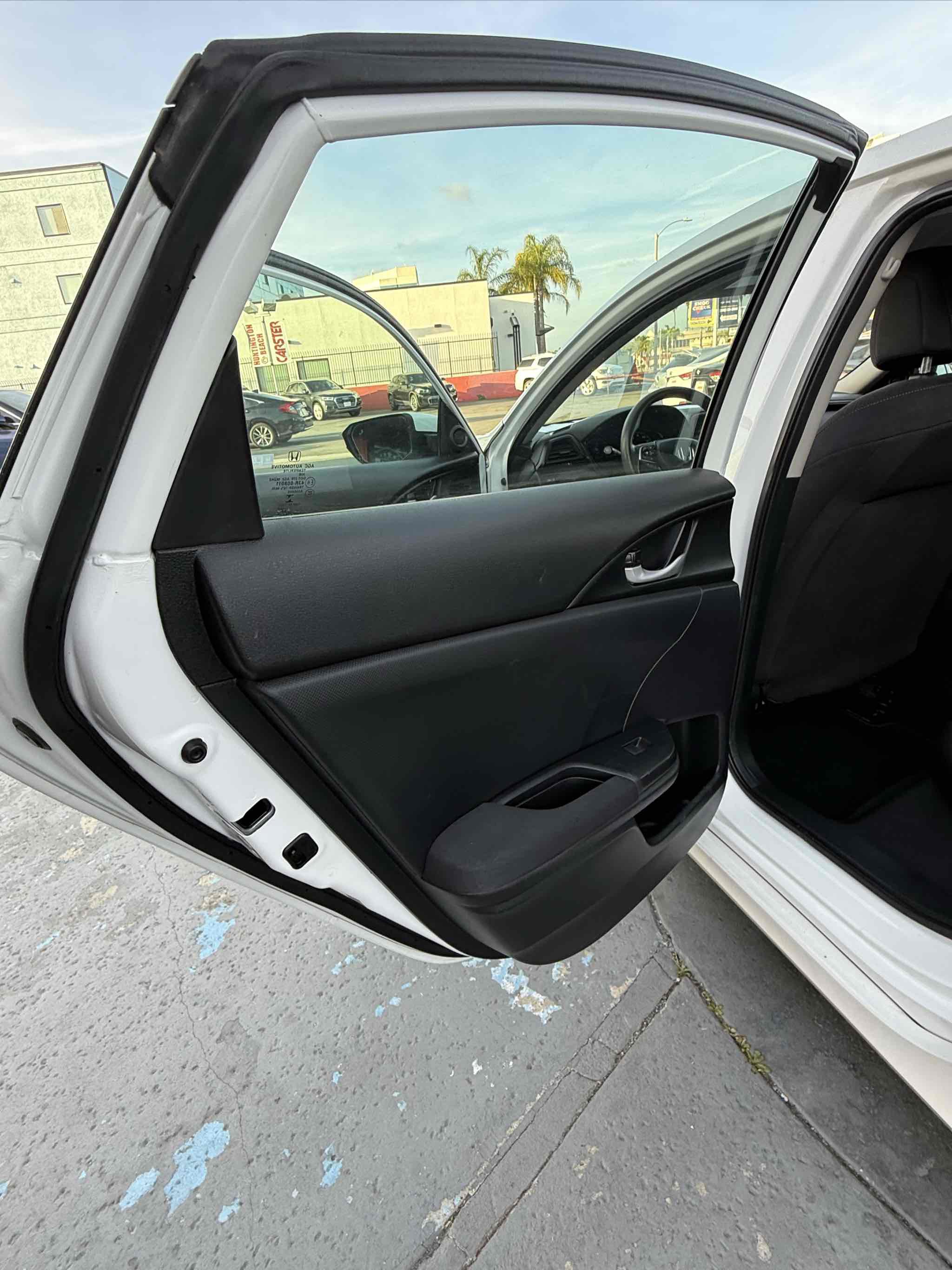 Used 2021 Honda Insight EX image 56