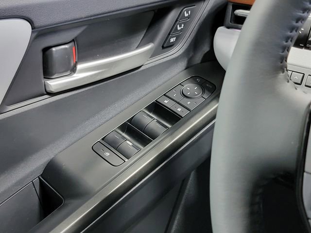 New 2026 Subaru Uncharted AWD image 22