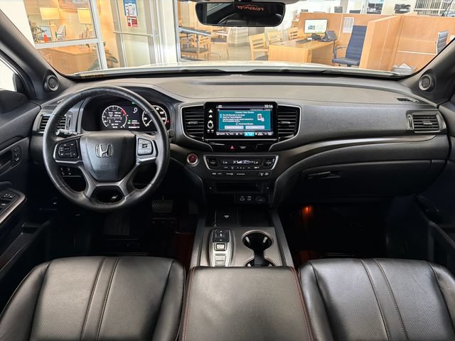 Used 2025 Honda Ridgeline TrailSport image 13