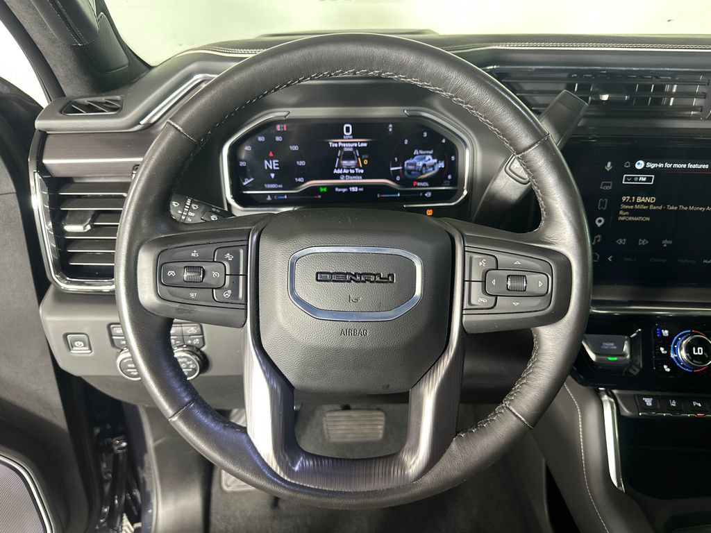 Used 2025 GMC Sierra 2500 Denali Ultimate AWD/4WD image 23