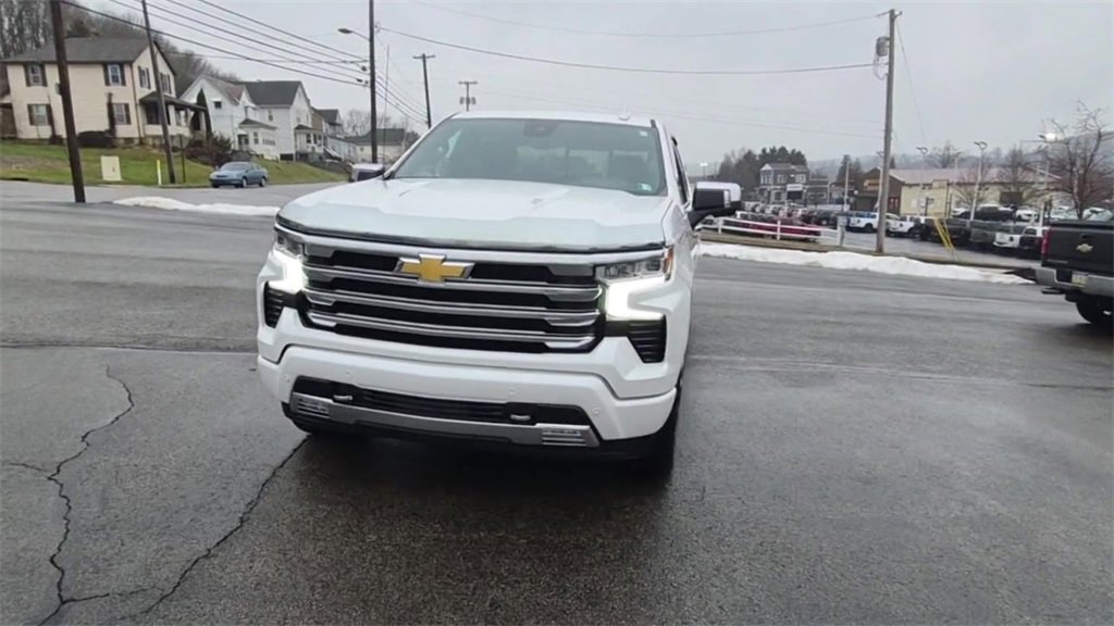 Used 2024 Chevrolet Silverado 1500 High Country image 4