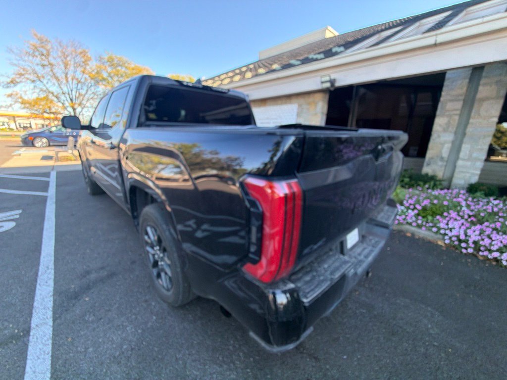Used 2022 Toyota Tundra Platinum w/ Advanced Package AWD/4WD image 10