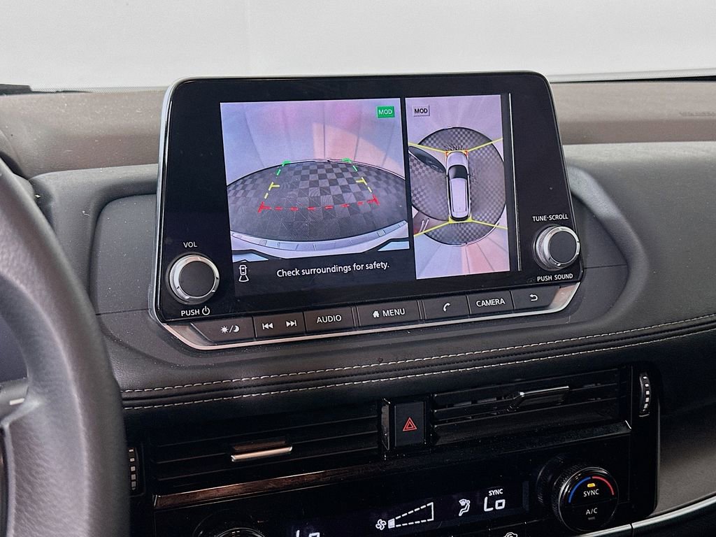 Used 2021 Nissan Rogue SV AWD/4WD image 18