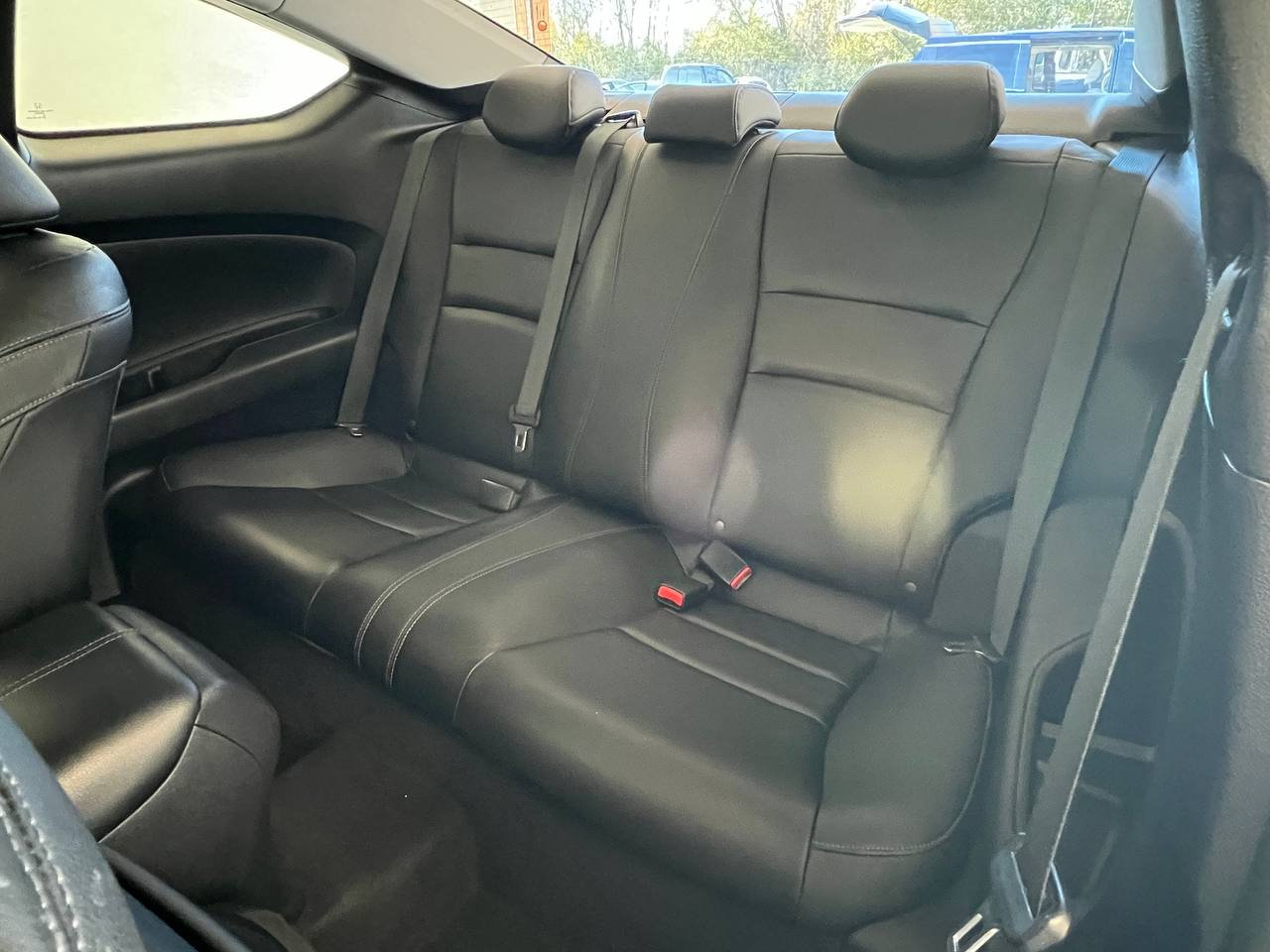 Used 2014 Honda Accord EX-L image 9