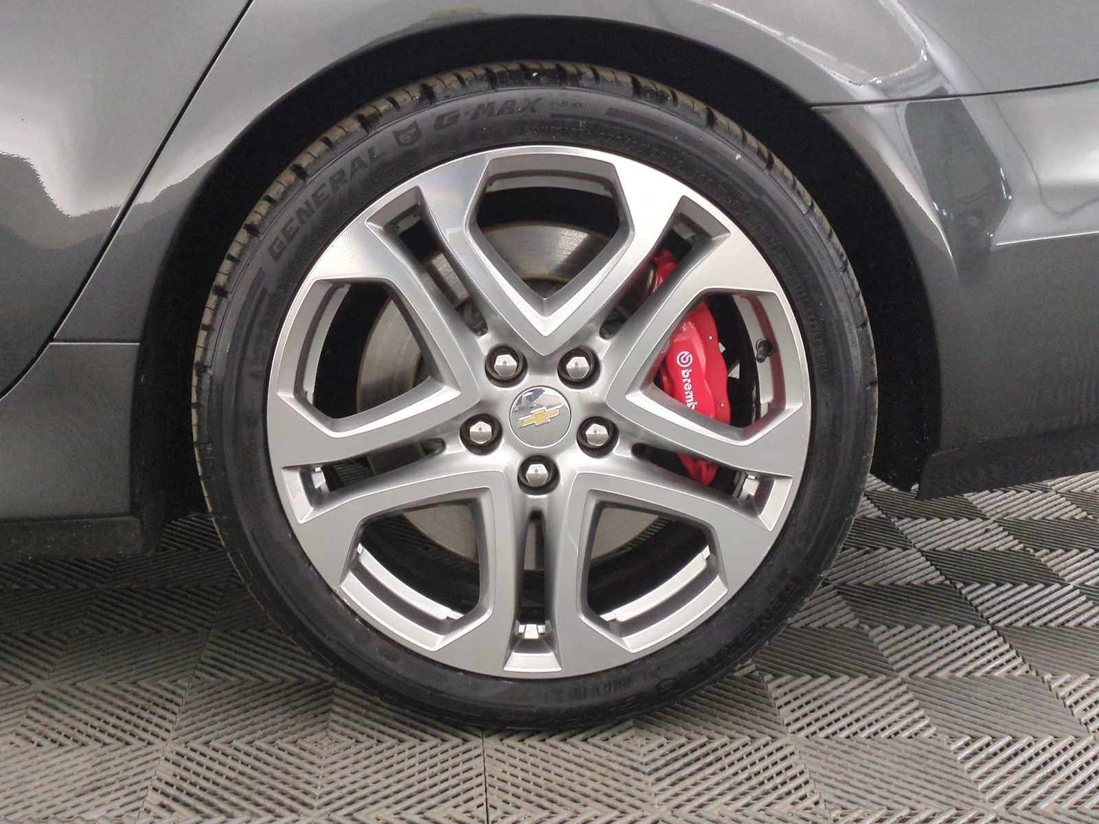 Used 2017 Chevrolet SS image 12