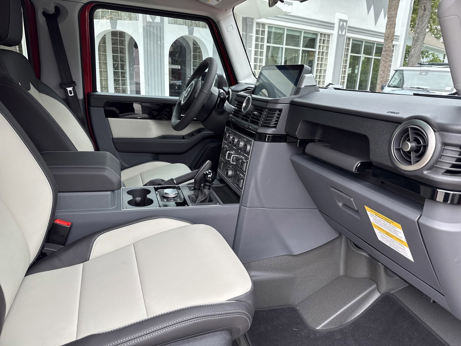 Used 2025 INEOS Grenadier Fieldmaster Edition image 32