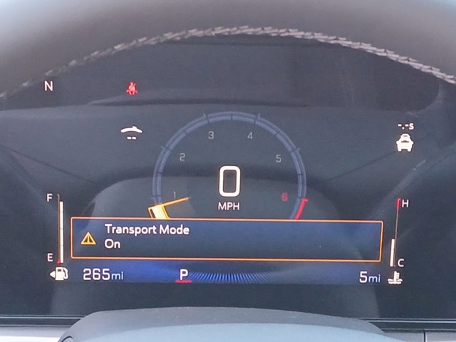 New 2026 Chevrolet Trax LT w/ Driver Confidence Package FWD image 8