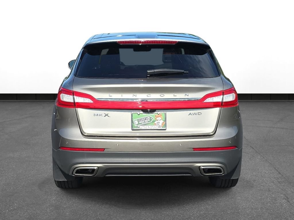 Used 2017 Lincoln MKX Reserve w/ Lincoln MKX Climate Package AWD/4WD image 7