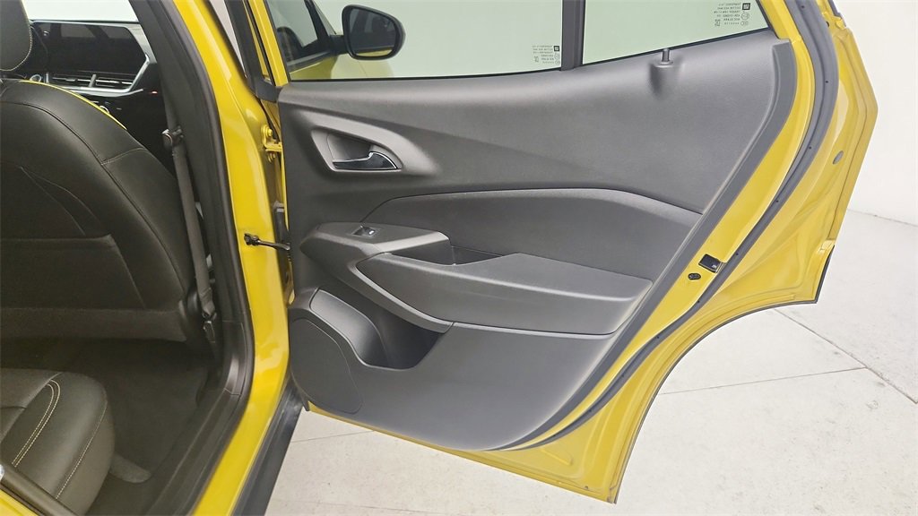 Used 2024 Chevrolet Trax ACTIV w/ Driver Confidence Package image 34