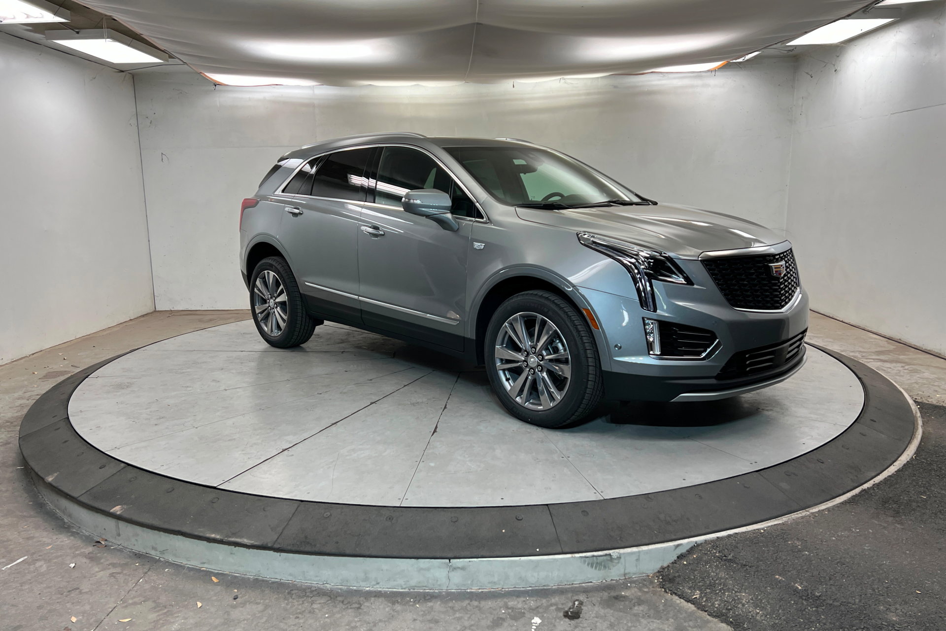 New 2026 Cadillac XT5 Premium Luxury w/ Driver Assist Package image 8
