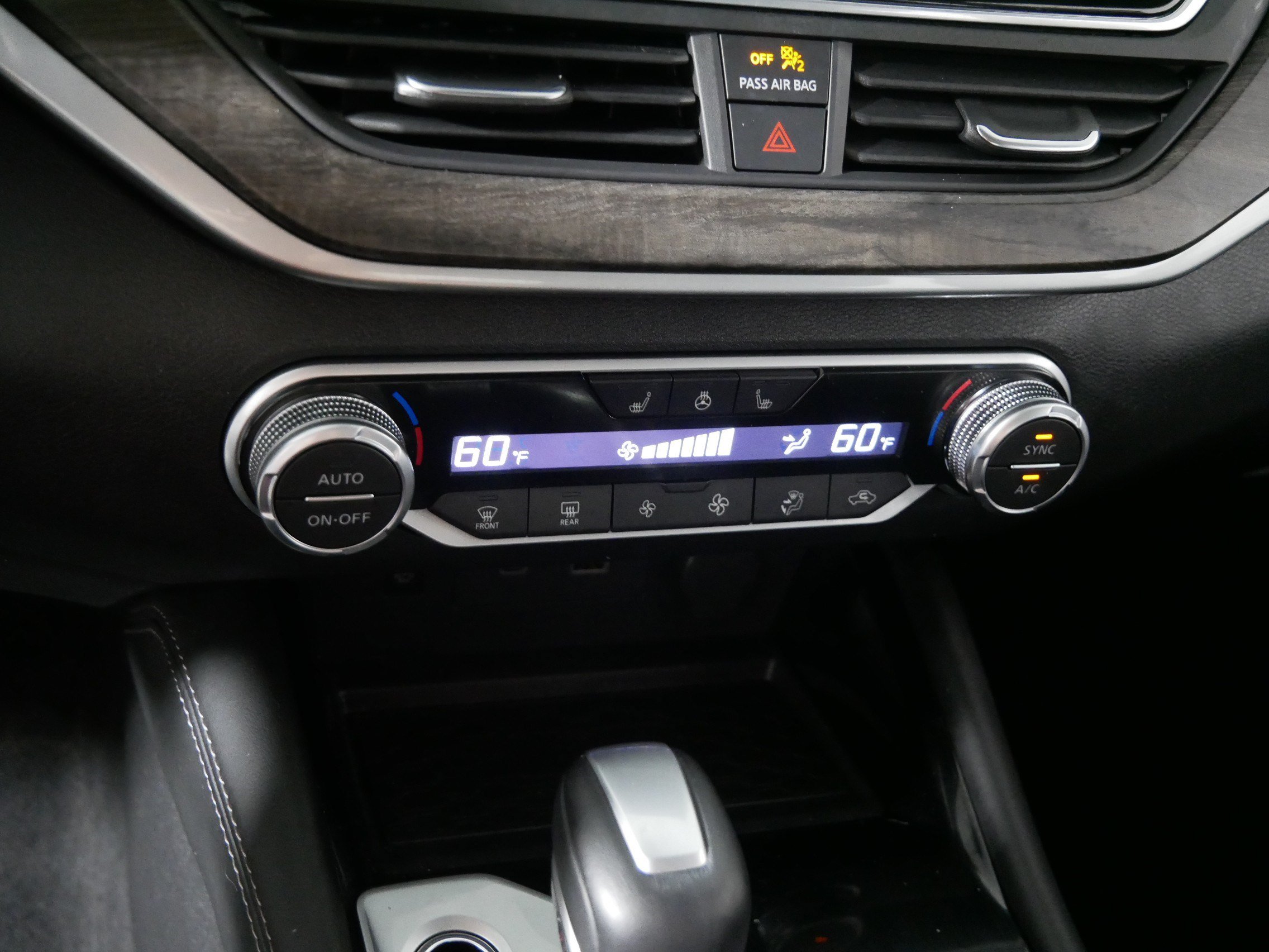 Used 2023 Nissan Altima 2.5 SL AWD/4WD image 23
