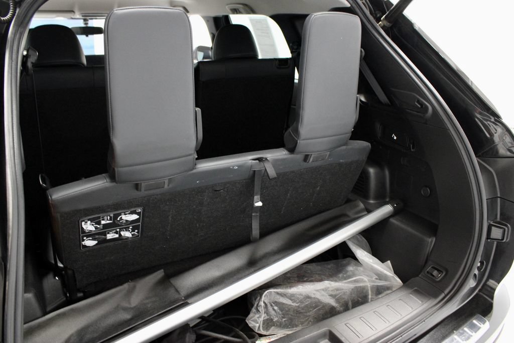 Used 2023 Mitsubishi Outlander SE AWD/4WD image 16
