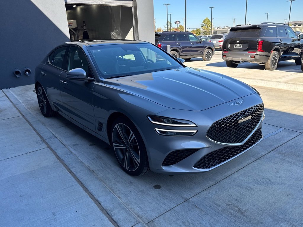 Used 2025 Genesis G70 2.5T w/ Sport Prestige Package image 11