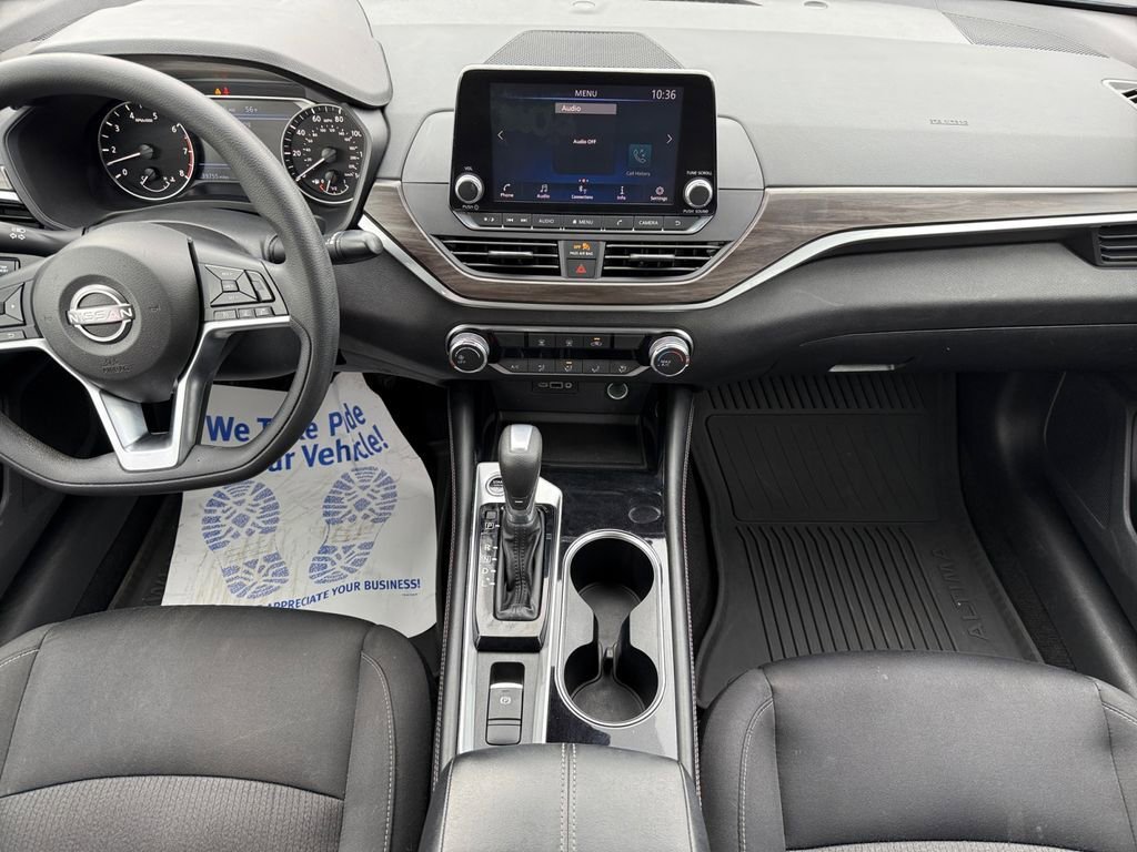 Used 2023 Nissan Altima 2.5 SV image 11