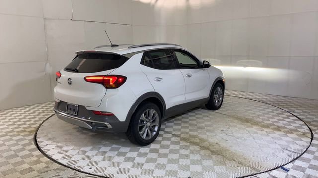 Used 2023 Buick Encore GX Essence w/ Experience Buick Package FWD image 8