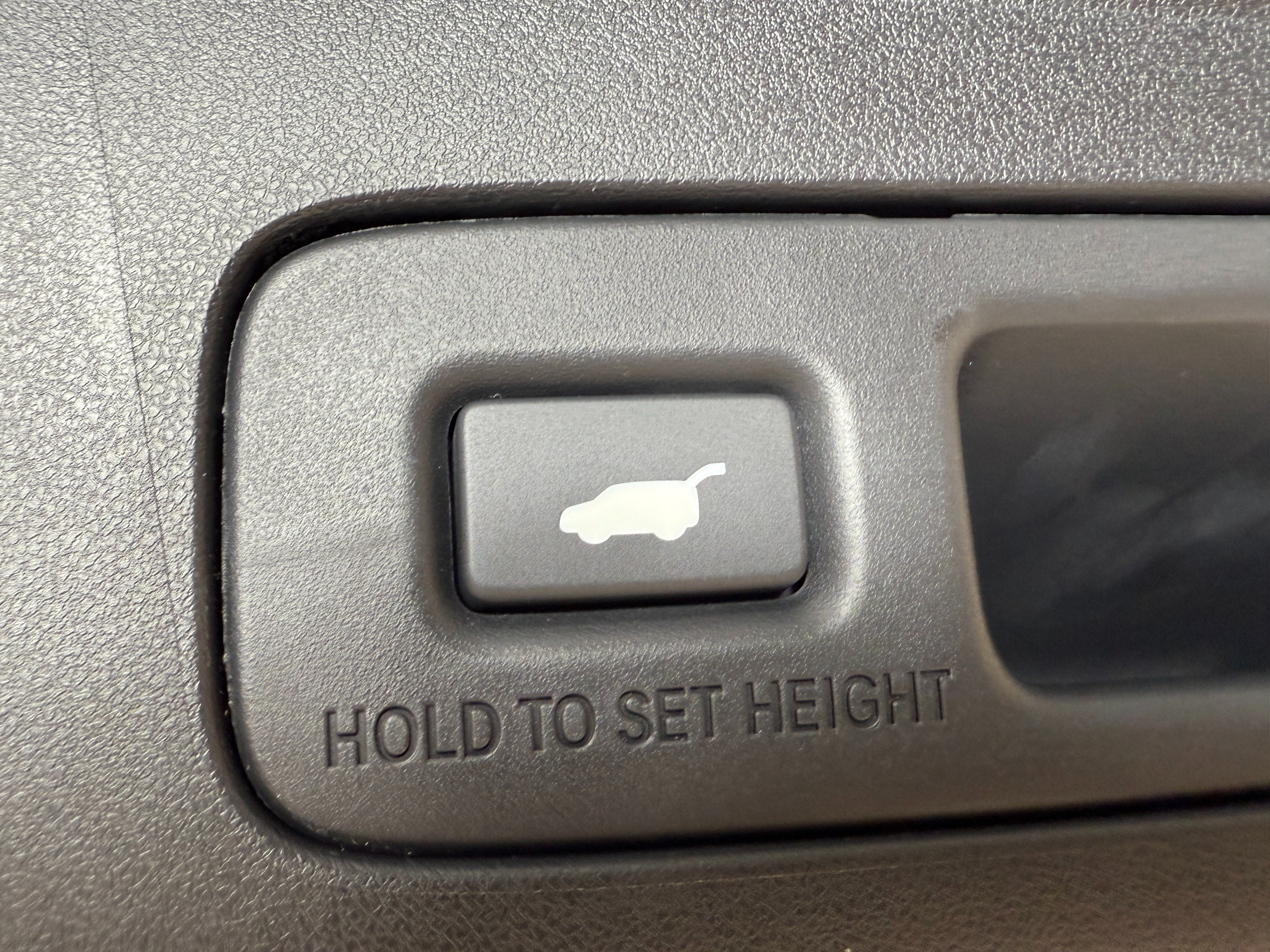Used 2026 Acura ADX AWD image 34