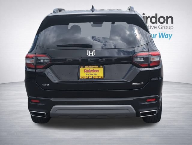 Used 2023 Honda Pilot Touring image 6