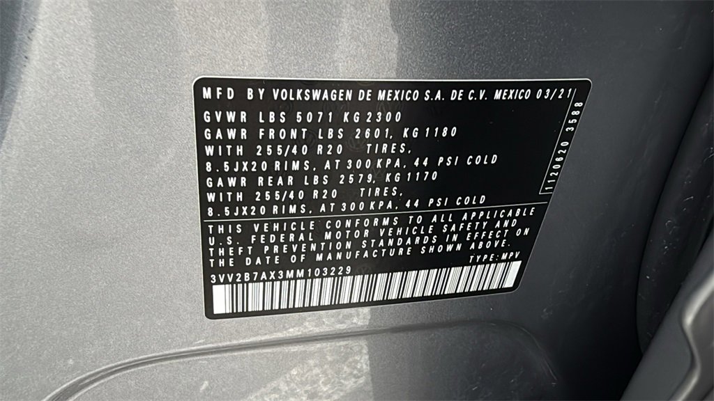 Used 2021 Volkswagen Tiguan SE R-Line image 39