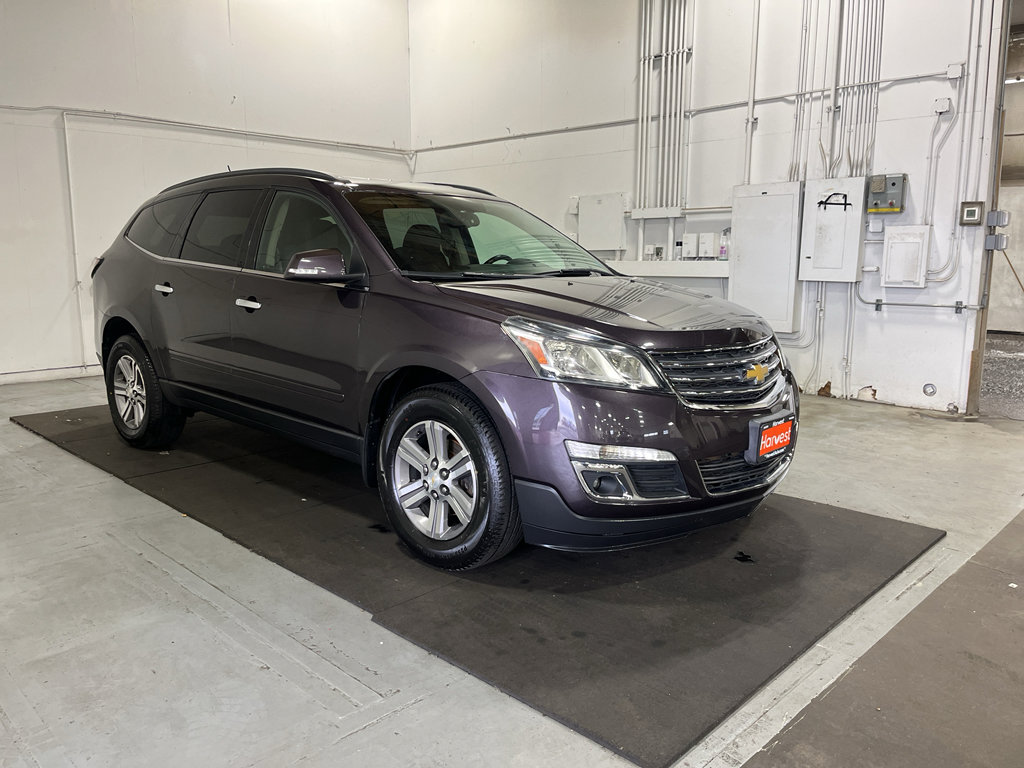 Used 2015 Chevrolet Traverse LT AWD/4WD image 3