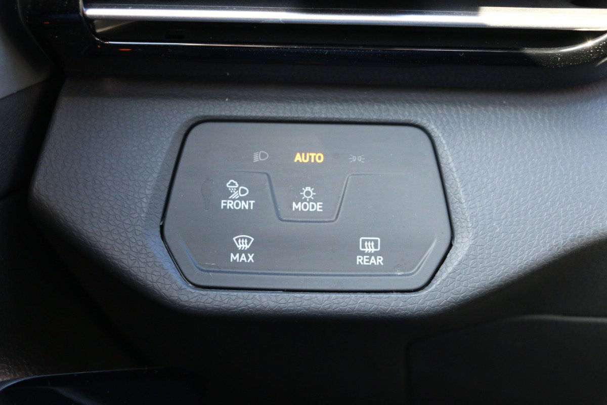 Used 2024 Volkswagen ID.4 Pro S image 19