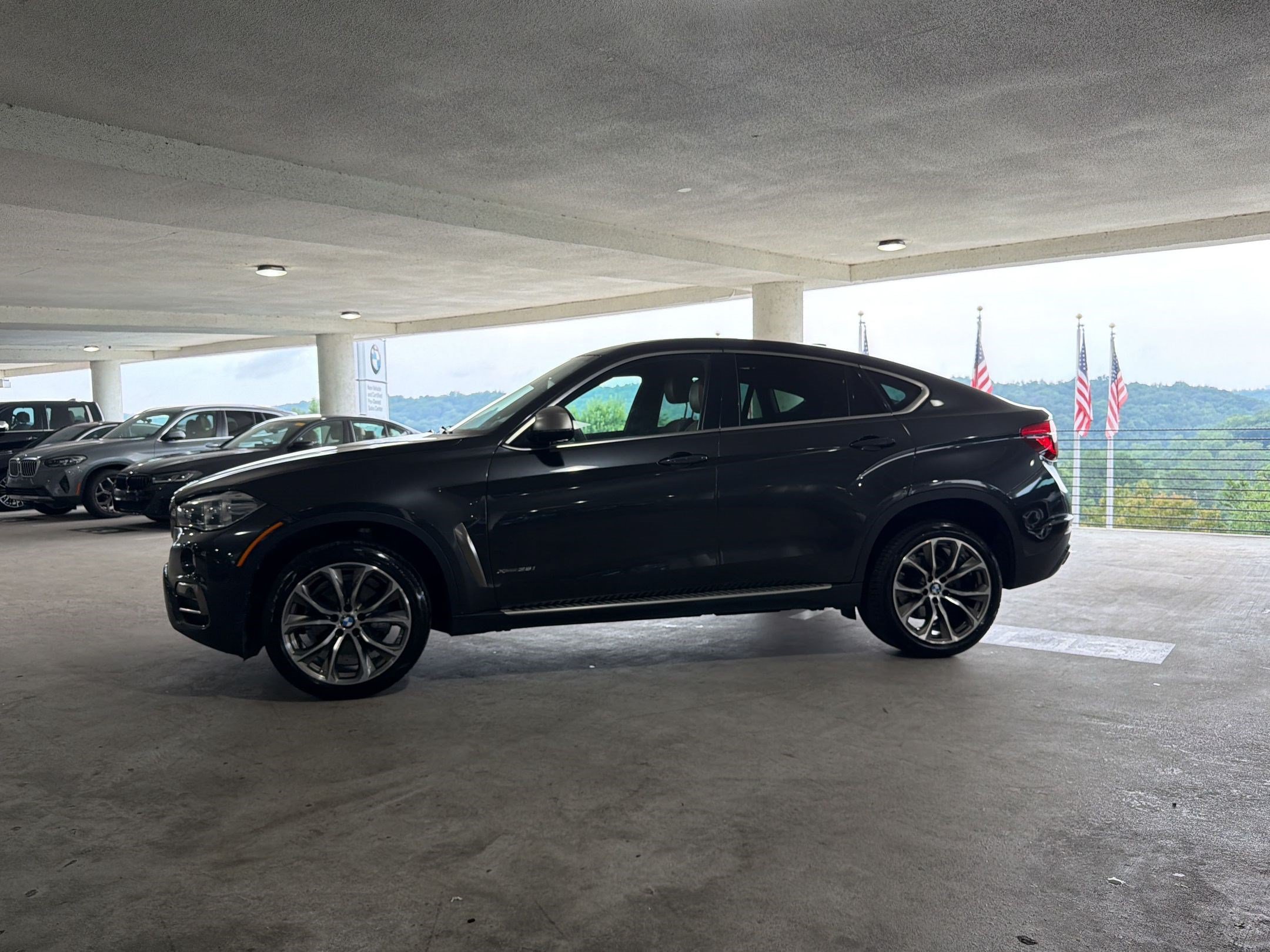 Used 2018 BMW X6 xDrive35i AWD/4WD image 2