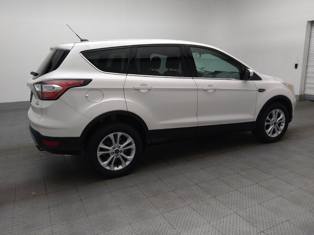 Used 2017 Ford Escape SE AWD/4WD image 10