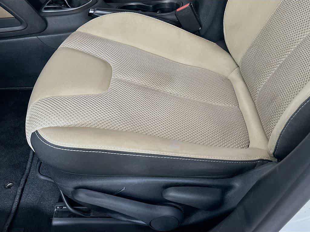 Used 2015 Dodge Dart SXT FWD image 27