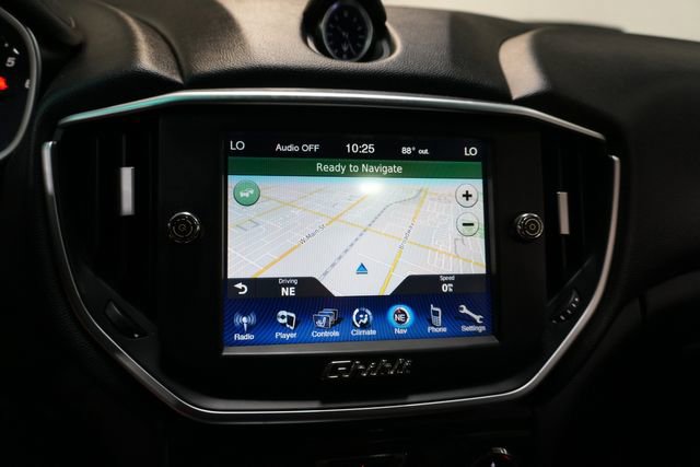 Used 2014 Maserati Ghibli RWD image 19