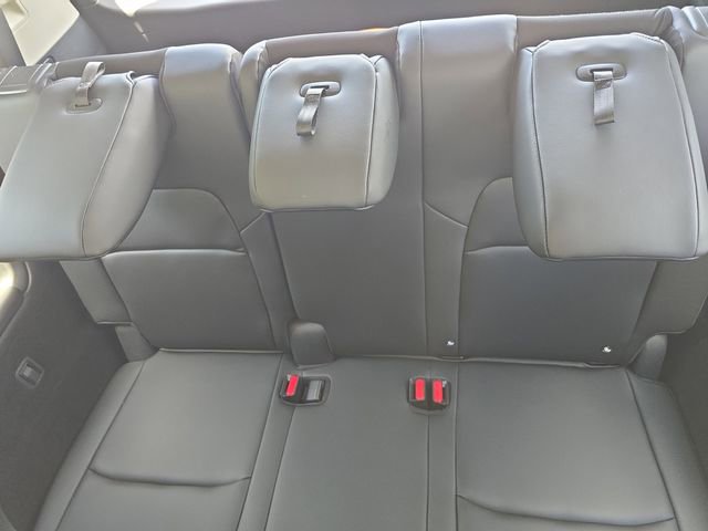 New 2026 Nissan Pathfinder SL FWD image 18